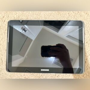 The Samsung Galaxy Tab 2 10.1